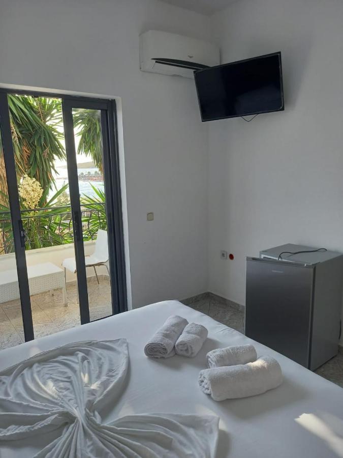 Sunset Aparthotel Sarandë Exterior foto